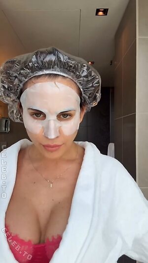 Jessica Paszka Nude Leaked Photo #53