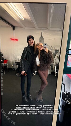 Jessica Paszka Nude Leaked Photo #67