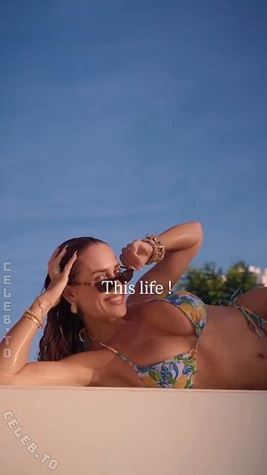 Jessica Paszka Nude Leaked Photo #109