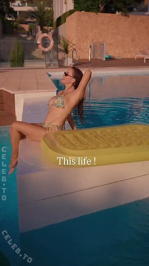 Jessica Paszka Nude Leaked Photo #111