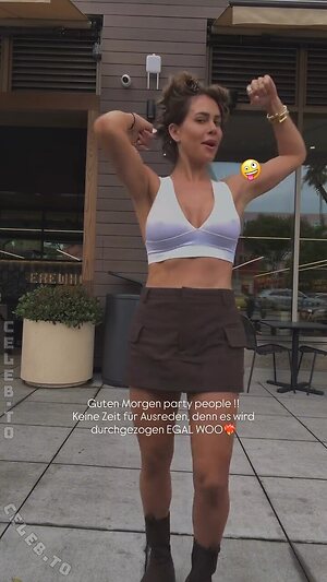 Jessica Paszka photo