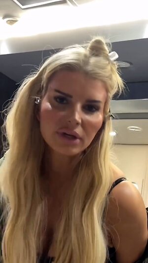 Jessica Simpson Hot leaked photo #63