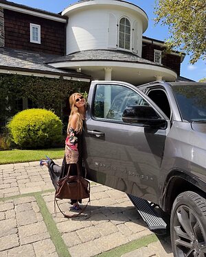 Jessica Simpson leaked photo #2