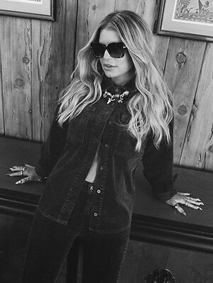 Jessica Simpson leaked photo #7