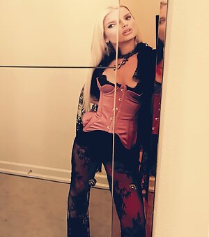 Jessica Simpson leaked photo #60