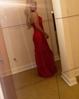 Jessica Simpson leaked photo #63