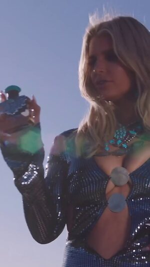 Jessica Simpson leaked photo #66