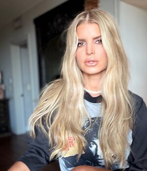 Jessica Simpson leaked photo #120