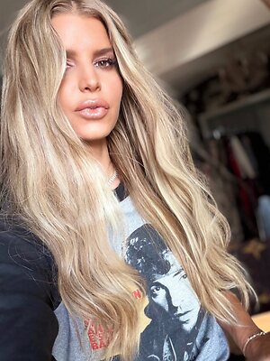 Jessica Simpson leaked photo #121