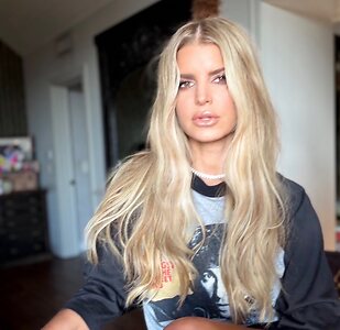 Jessica Simpson leaked photo #122