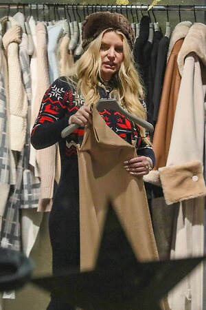 Jessica Simpson leaked photo #271