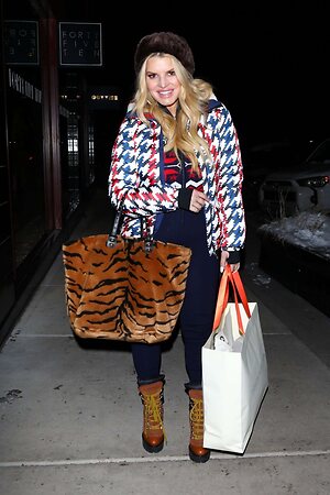 Jessica Simpson leaked photo #272