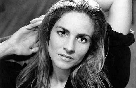 Jessica Steen Nude Leaked Photo #9