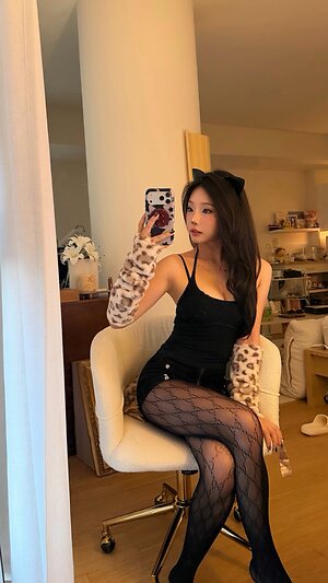 Set 42 — 3 photos