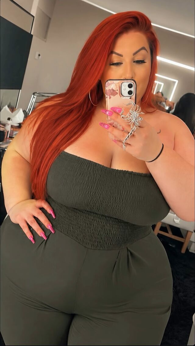 Jessicaboobs87 leaked photos
