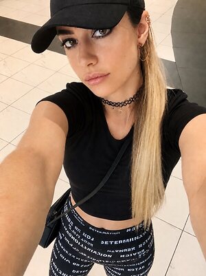 Jessie Volt leaked photo #20