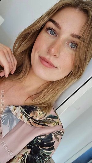 jetlagandjetset Nude Leaked Photo #5