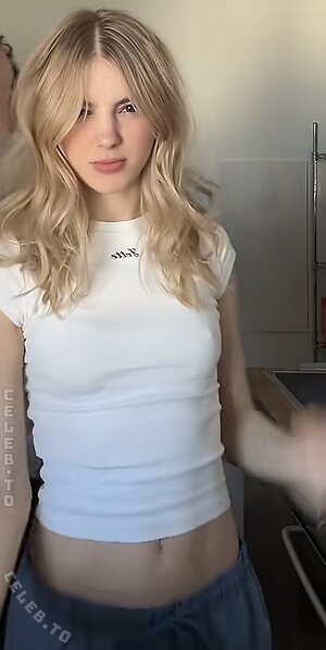 jettesophiia Nude Photos