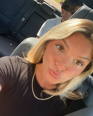 jewels_adriyana leaked photo #7
