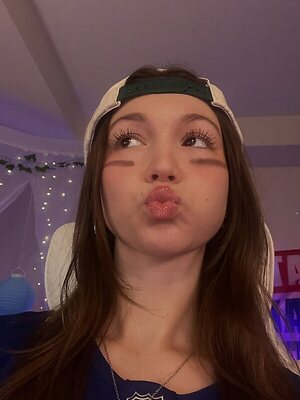 JFHailey leaked photo #5
