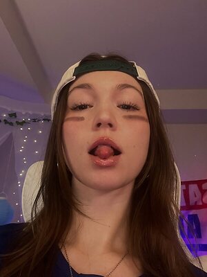 JFHailey leaked photo #7