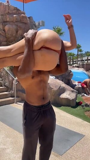 J.GetLit Nude Leaked Photo #30