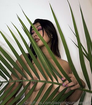 Jiaoying Summers leaked photo #2