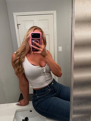 Jiggly_jessicaa leaked photo #11