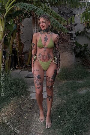 Jill Lange Nude Leaked Photo #2