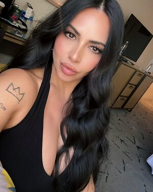 Jimena Sanchez leaked photo #14