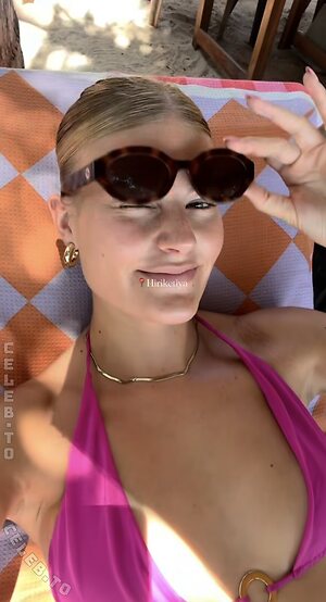 Jitskeschaap Nude Leaked Photo #14