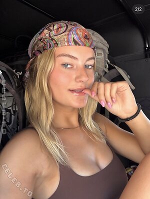 Jitskeschaap Nude Leaked Photo #17