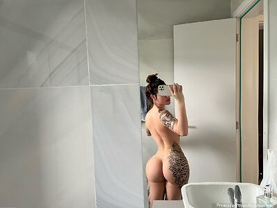 Júlia Gouvea leaked photo #2