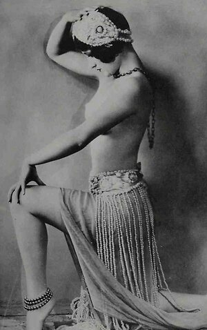 Joan Crawford Nude Leaked Photo #14