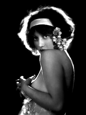 Joan Crawford Nude Leaked Photo #17