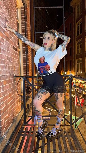 Joanna Angel