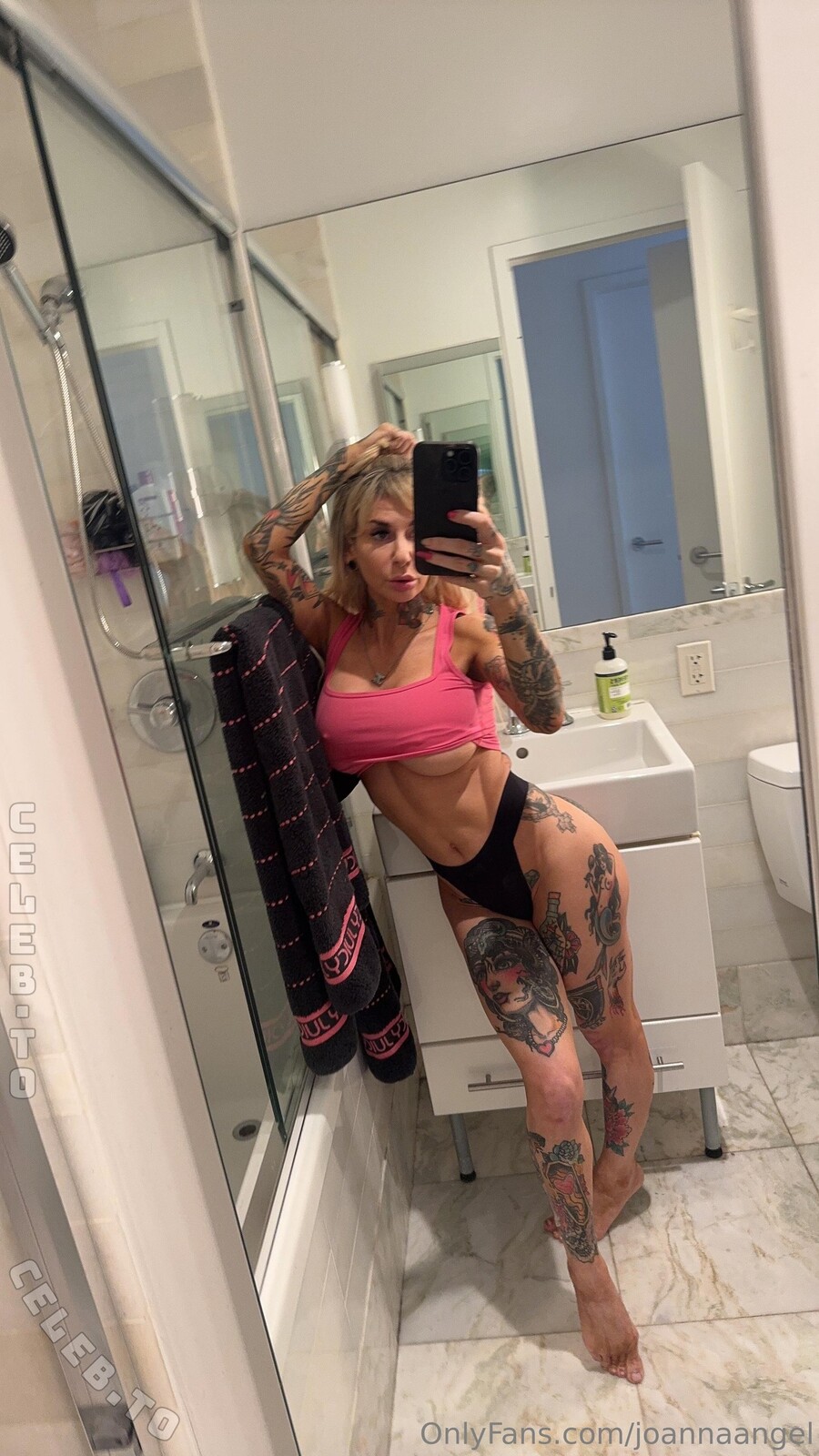 Joanna Angel photo
