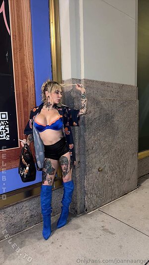 Joanna Angel