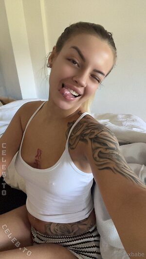 joannexrouge leaked photo #55
