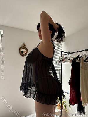 Joelle Rebecca photo