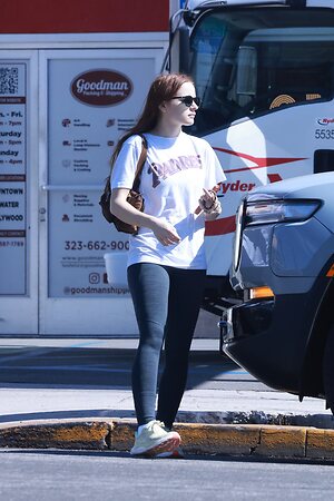 Joey King leaked photo #344