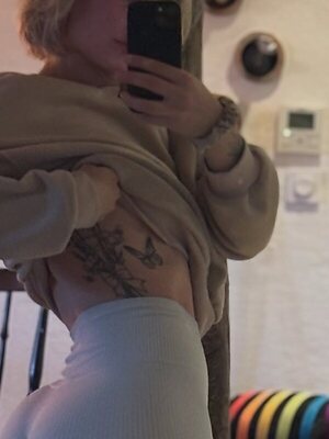 Johanna Juhlin leaked photo #27