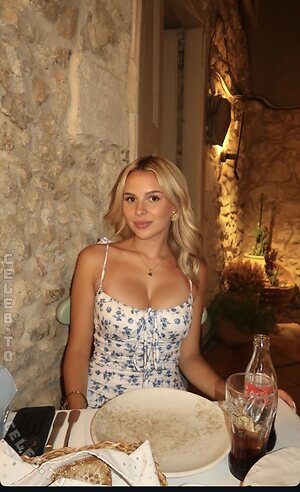 johanna.jrr Nude Leaked Photo #21