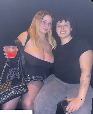Jolie B
