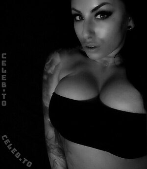 Jolie Ray Nude Leaked Photo #5