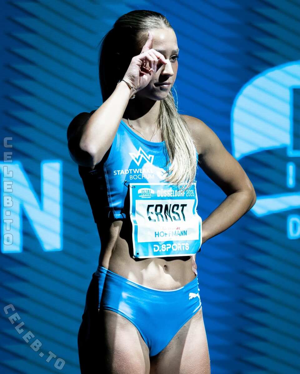 Jolina Ernst photo