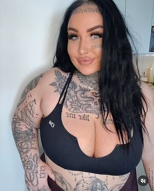 Jonna leaked photo #25