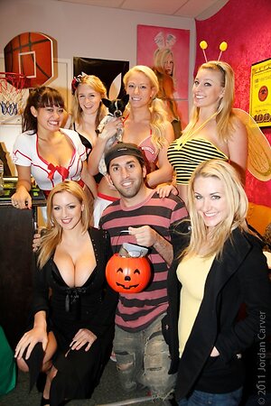 Jordan Carver leaked photo #107