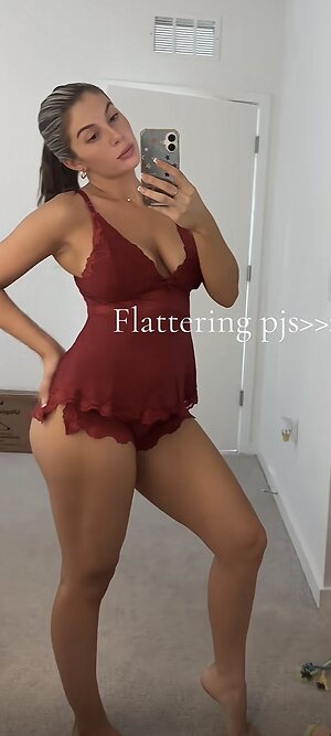 Jordan Lewis leaked photo #5