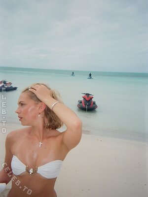 Jordyn Jones Nude Leaked Photo #42